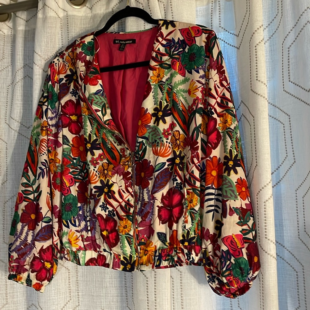 Trf_outerwear Women’s L Bomber Jacket Zip Up Long Sleeve Colorful Floral Print